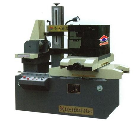 Cortadora del CNC EDM de la alta precisión para el metal no ferroso